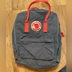 Fjallraven kanken backpack